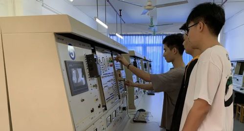 智能之星，點(diǎn)燃未來(lái) 廣州華立科技職業(yè)學(xué)院電力與智能制造學(xué)院攜手?？藗愃闺姎夤灿⒉? />
</a>
<span><a href=