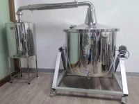 一人輕松簡單操作釀酒設(shè)備,白酒釀酒機器設(shè)備